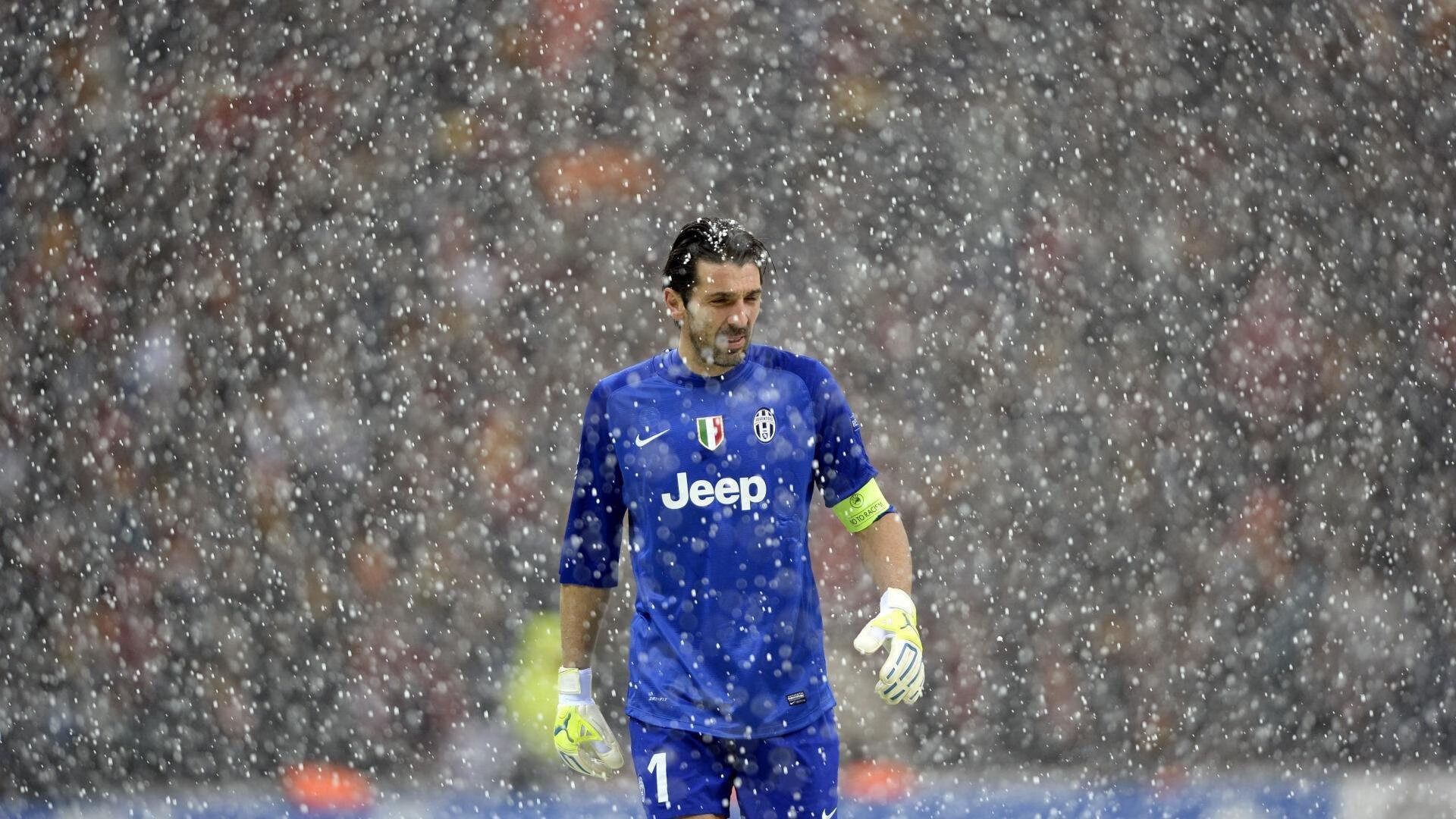 库里状态火爆，温网常规赛对阵皇家马德里，费内巴切力争连胜